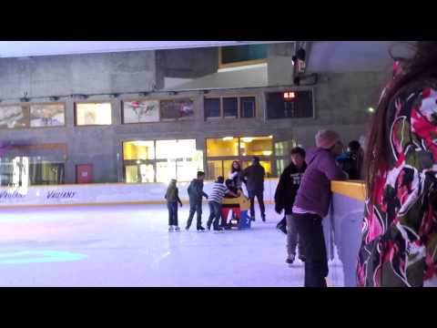 Tonton Denis et Candice à la patinoire