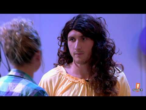 Baptiste Lecaplain est Stéphanie -  Enfin Te Voilà ! - 21.11.13