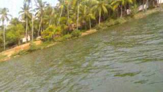 preview picture of video 'Nileshwar Boat Ride I'