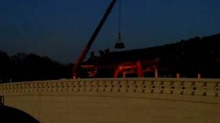 preview picture of video 'Building Hanok ( Building Korea Trodition House )  on the Beautiful Bridge'