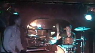 raincoat-crash kings