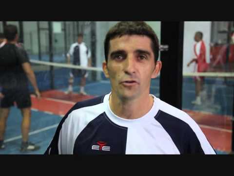 David Bustamante jugando Padbol en el Gusanillo Sport ..wmv