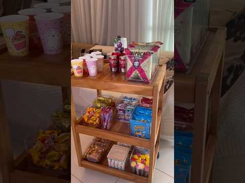 Cineminha em casa? Claro! Então bora montar um carrinho de guloseimas 😀