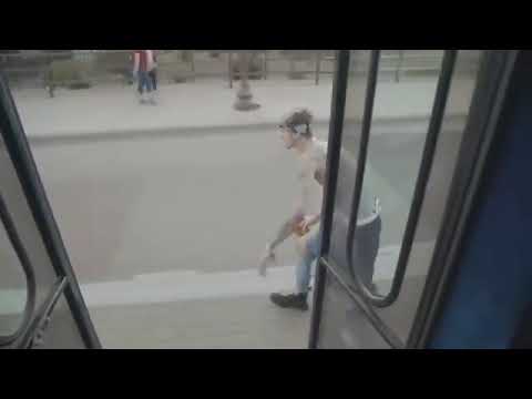 MGK Kelly Vision 😂 🎸 🎶