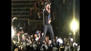 Luke Bryan Opening: Kiss tomorrow Goodbye