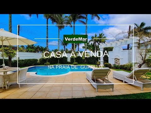 Mansão à venda na praia da Enseada em Guarujá, litoral de São Paulo
