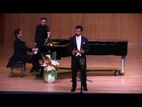Anthony Leon, Tenor - "O Paese D' O Sole," D'Annibale