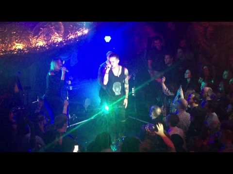 O. Torvald sing "#ourpeopleareeverywhere" at London Eurovision Preview Party 2017