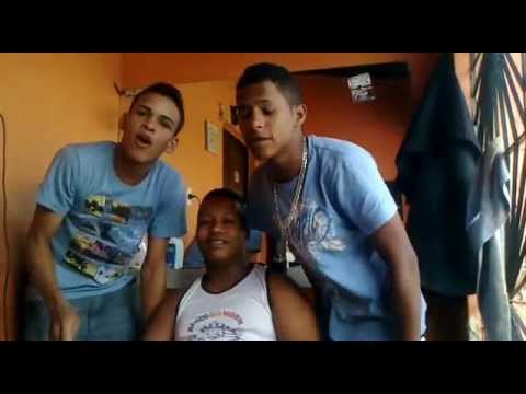 Salão de italo Cabelu's com Os Mcs Guinho e joãozinho