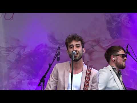 Spiegelblick Live @Cologne Pride 2019 – Champagnerlangeweile