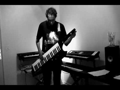Fred Colombo jamming with Roland AX-Synth