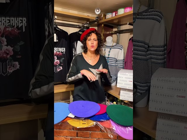 Vídeo relacionado con Alaoo Sombrero de Boina Francesa,Sombrero Lana Clásico de Boina Mujer,Rojo