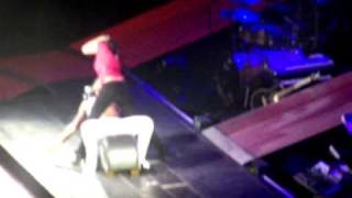 Usher Birmingham NIA 27/01/11 - Trading Places