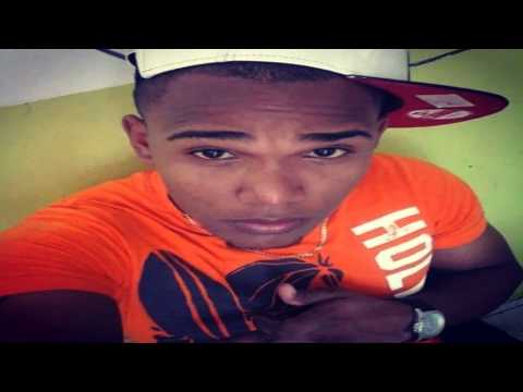 Clon876 Ft. The Strong & Black Crazy - Tamo En Paquete (876Studio) (2015)