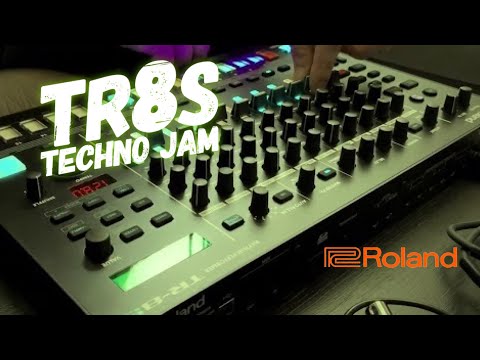 TR8S Techno live jam #tr8s #technojam