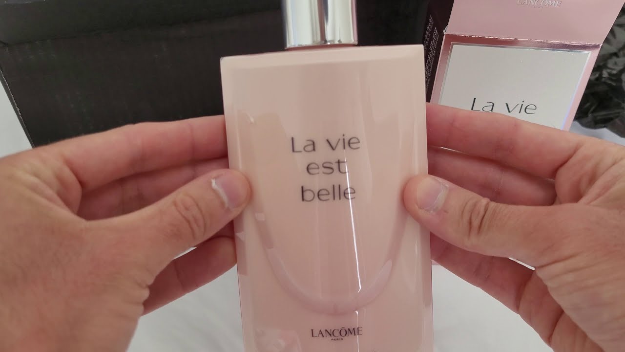Lancome La vie est belle Nourishing Fragranced Body Lotion unboxing