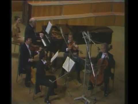 Sviatoslav Richter and the Borodin Quartet play Dvorak Quintet No.2 A Major Op.81