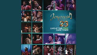 Moya Oyingcwele (Live)