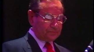 Sometimes I'm Happy - Peanuts Hucko 1990