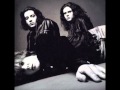 Revolver - Shakesdown