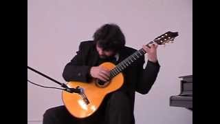 preview picture of video 'Eugeny Finkelstein plays Lute Suite In A Minor by Robert de Visee (1/4)'