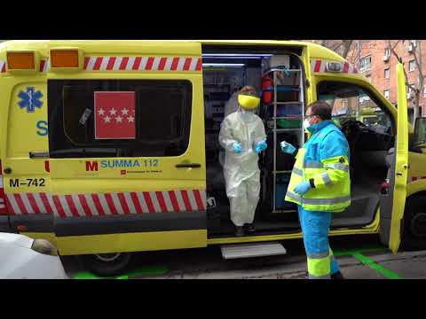 馬德里救護隊員在傷心中看到希望 (Madrid ambulance crew sees hope amid the heartbreak)
