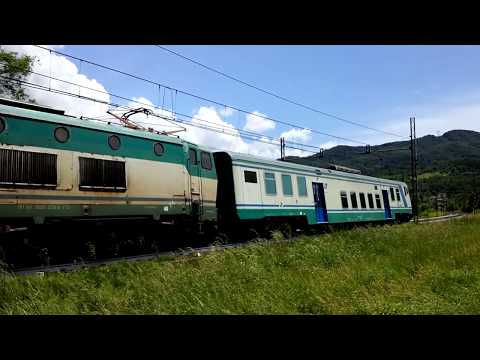 COLPO GROSSO : CAIMANO E.656 TRAINA UNA CARROZZA A PIANO RIBASSATO A RIGOROSO (AL) 7 - 6 - 2018