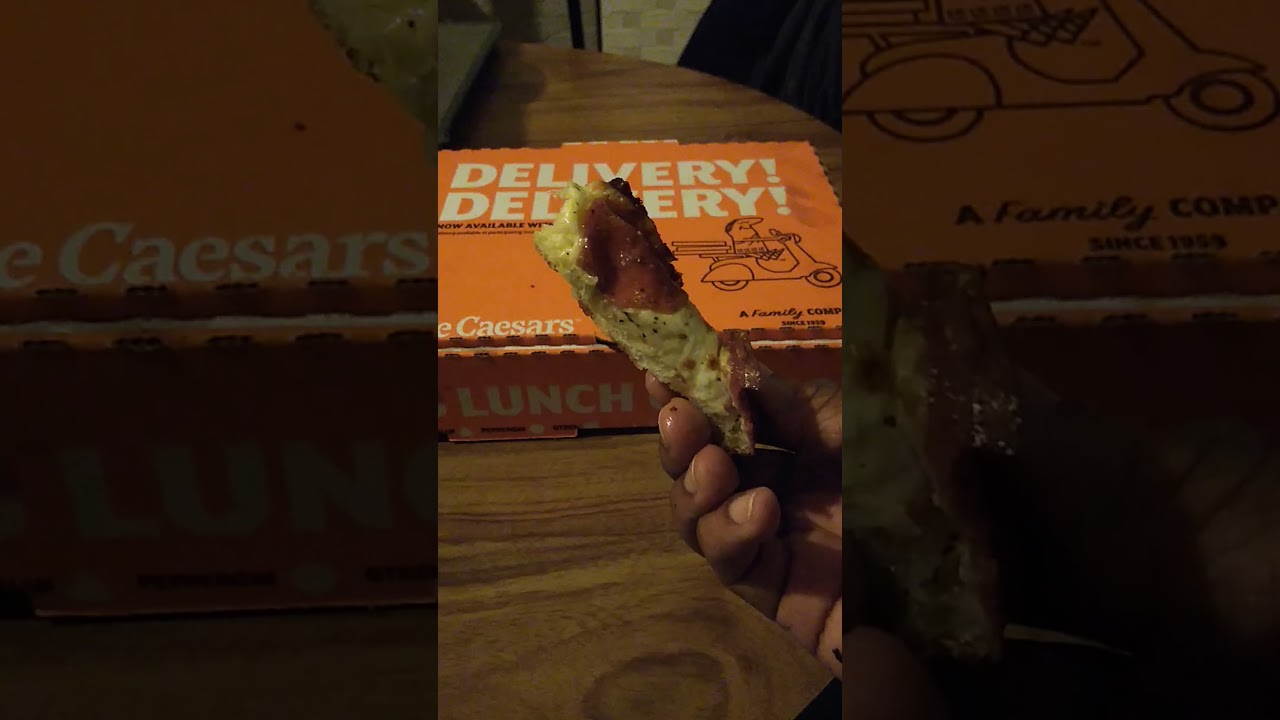 Little Caesars Pepperoni Cheese Bread Pizza Review Video.