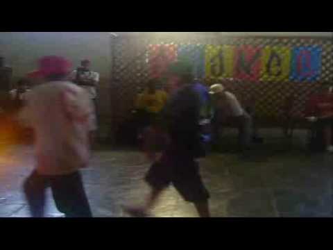 Stance Battle Quebra de Movimento vs Family Flava