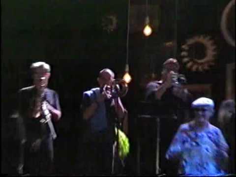 ORQUESTRA PLATERIA - Estremécete - Mambo nº 8