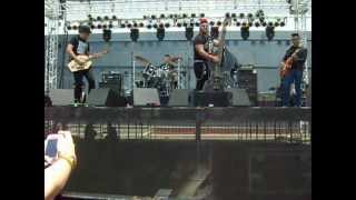 Graveyard Drifters- Haunted Cathouse (nekromantix cover)