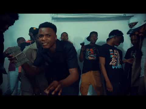 Yung Ro - "Out My Mind" (Official Music Video)