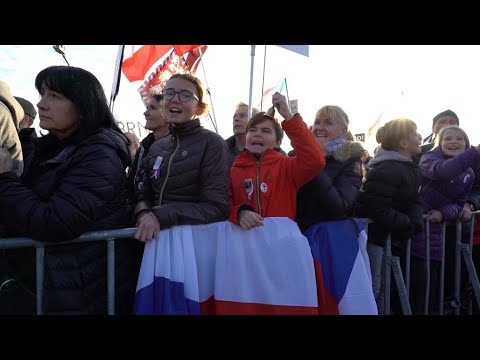 Déjà vu in Czech Republic and Slovakia, 30 years after Velvet Revolution?