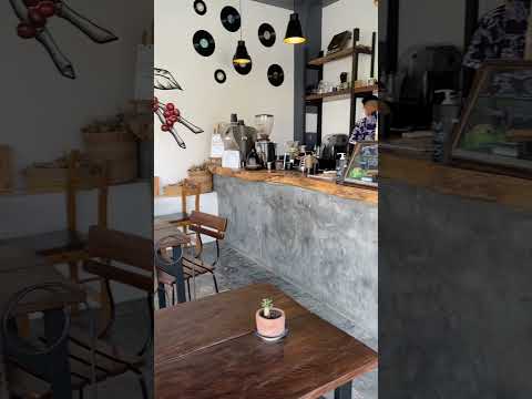 O lugar perfeito para estudar!📚💻 #cafe #study #coffee #coffeeshop #relax #calm #aesthetic #cafevlog