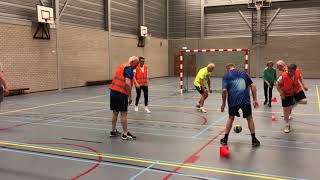 Eerste training walking handbal