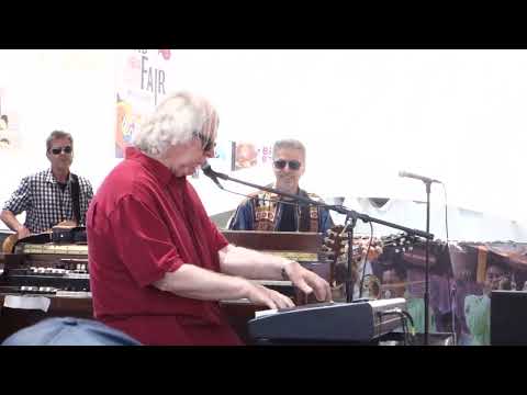 Johnny Rivers- Rockin' Pneumonia And The Boogie Woogie Flu, San Diego County Fair 6/19/2014