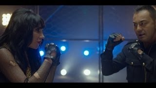 Hande Yener Ft. Serdar Ortaç - İki Deli *