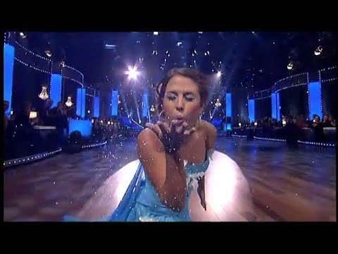 Molly Sandén och Jonathan Näslund - quickstep - Let’s Dance (TV4)