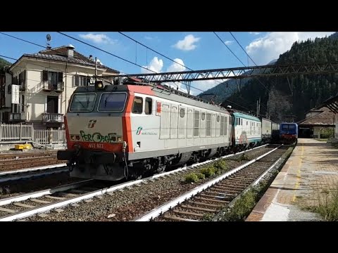 FS E652 : Passage sans arrêt d'une train Ambrogio en gare de Bardonnèche en direction de Modane