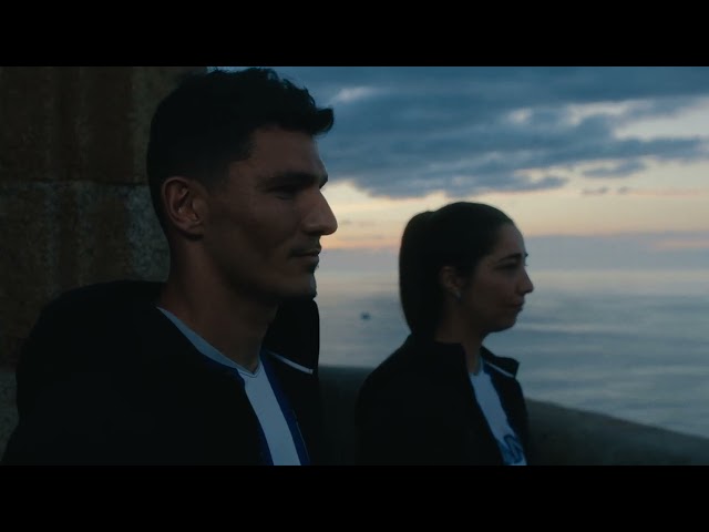 Vídeo relacionado con RC Deportivo De La Coruña | Bandera Franjas Horizontales