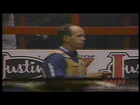 Lawman bucks Terry Don West - 98 PBR Houston