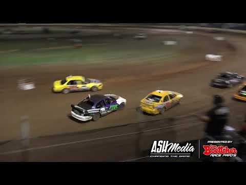 Production Sedans: A-Main - Christmas Cup - Kingaroy Speedway - 14.12.2019