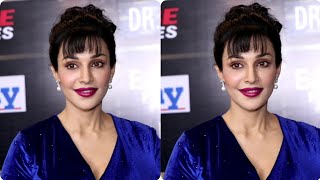 Gandii baat webseries Flora saini in blue Hot outfit dress at India international influencer awards