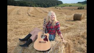 Maybe he&#39;ll notice her now