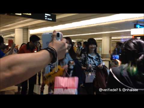 130208 SKarf @ Changi Airport by @verifiedelf & @nhaleee