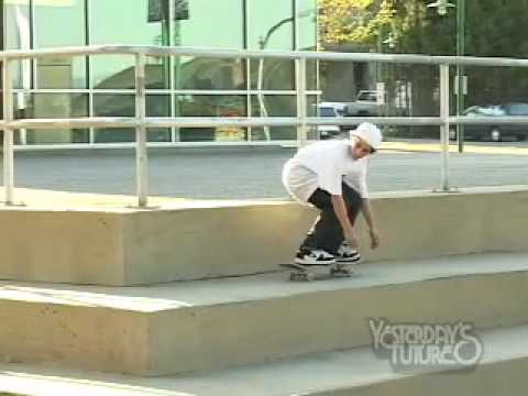 MICKY PAPA IN "YESTERDAY'S FUTURE"