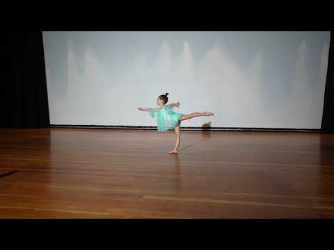 Esther Kopychuk, 6 years old, Contemporary dance, Solo