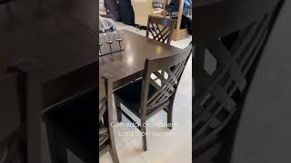 Comedor 4 Sillas y una Banca