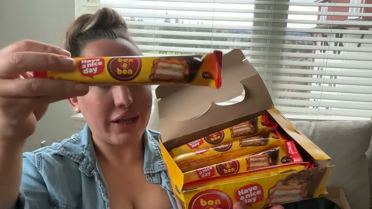 Bon o Bon Milk Chocolate Bars, Milk Chocolate Bars with a Creamy Peanut, Caramel & Wafer Filling