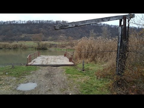 Pod plutitor peste Olt, la Cârța/Ferry over Olt river at Cârţa, Sibiu county, Romania[November 2016]